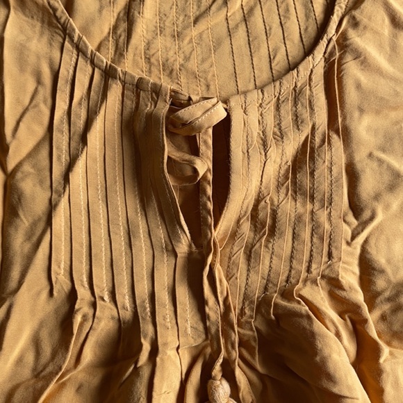 Forever 21, flowy, embroidered shirt - Picture 2 of 5